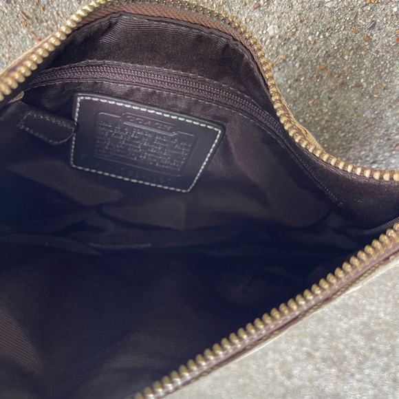 Coach Bag. - Picture 4 of 5